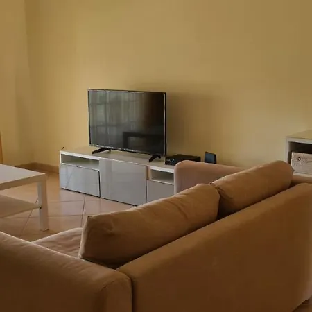 Figueiral Apartamento *
